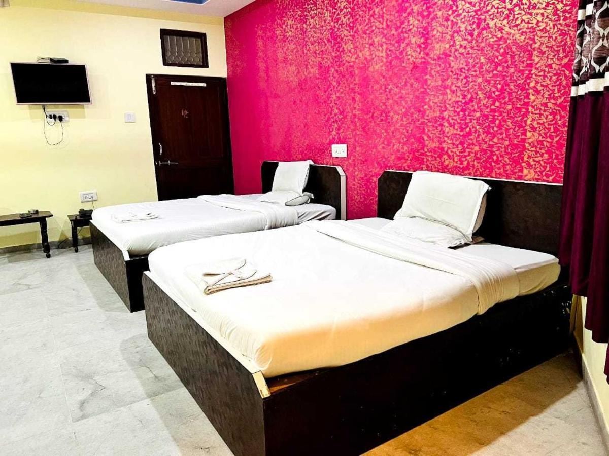 Hotel Gokul Palace Udaipur Ngoại thất bức ảnh
