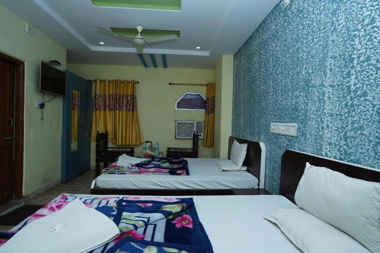 Hotel Gokul Palace Udaipur Ngoại thất bức ảnh